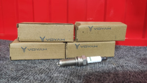 свеча_зажигания_voyah_free_1.jpg